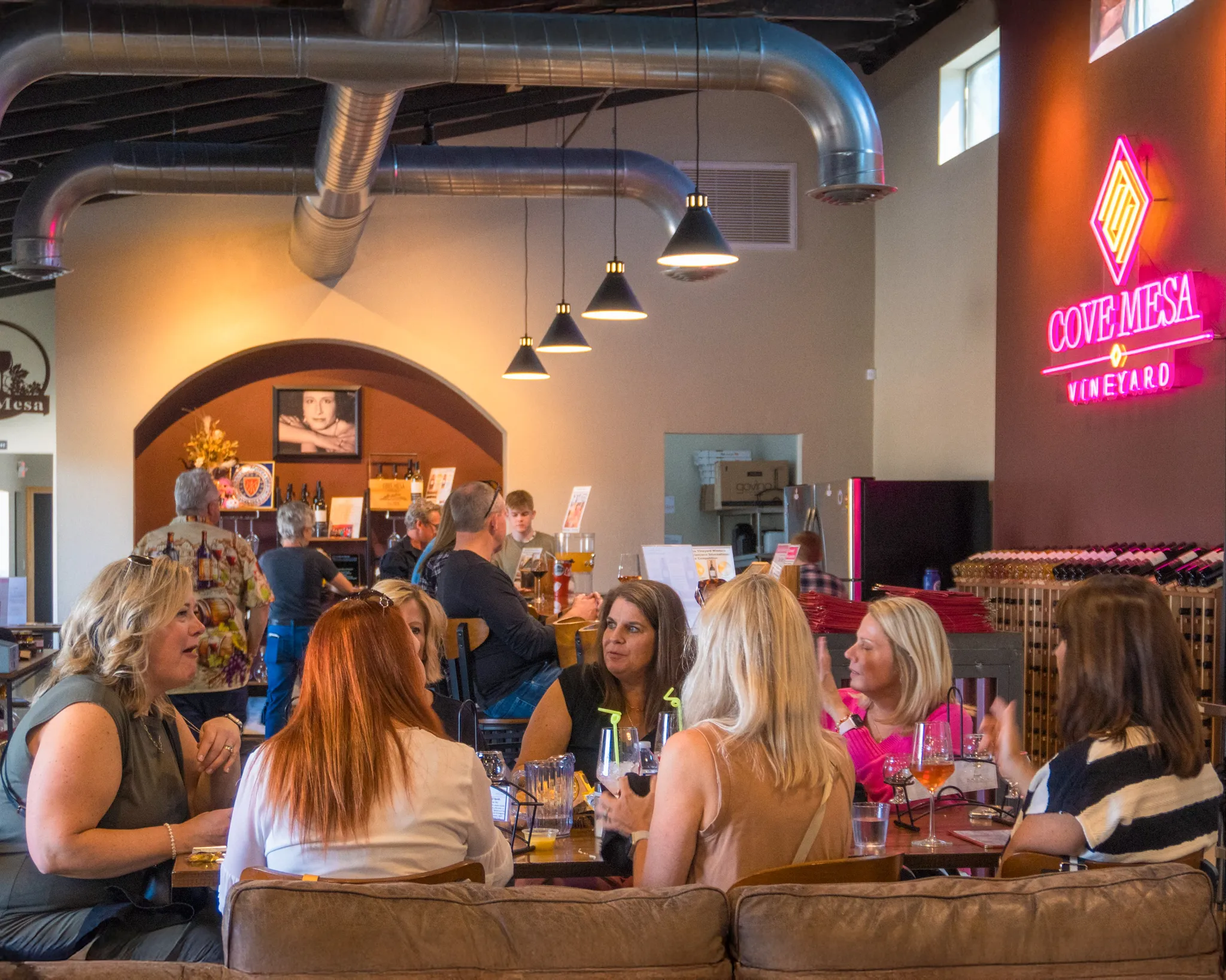 Wine club event at Cove Mesa Vineyards